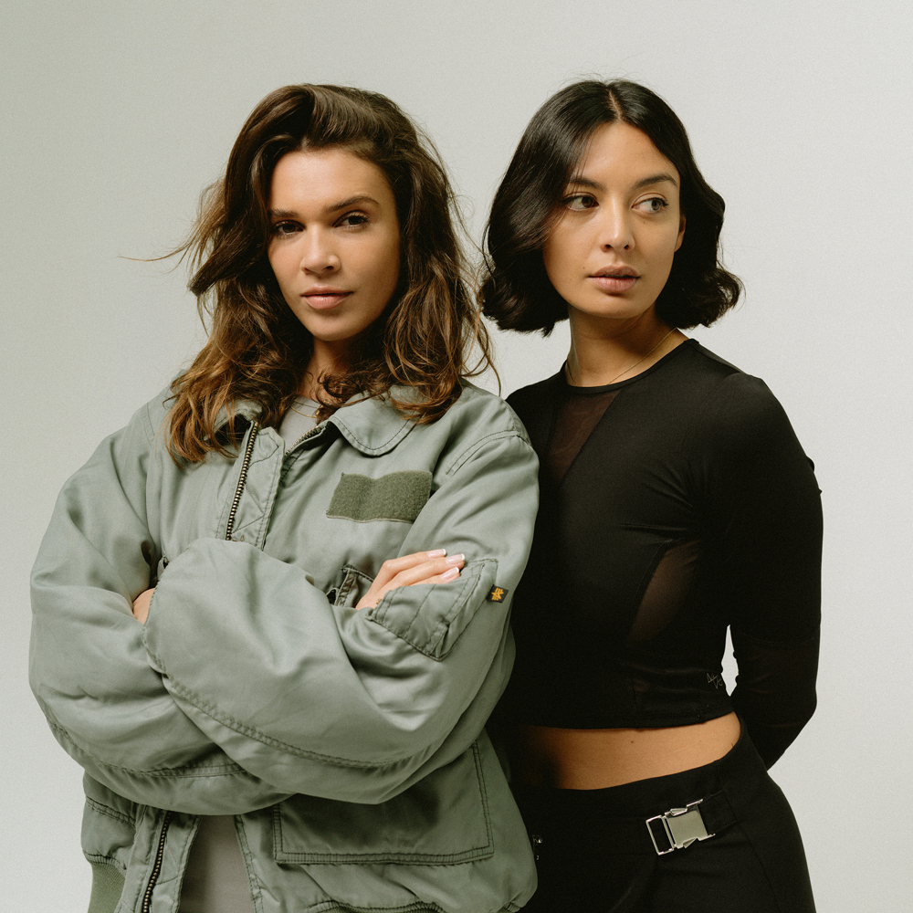 You are currently viewing Le duo berlinois, Alyssa et Gia, font leur début sur Watergate Records, avec un single rafraîchissant intitulé « Track Your Steps »