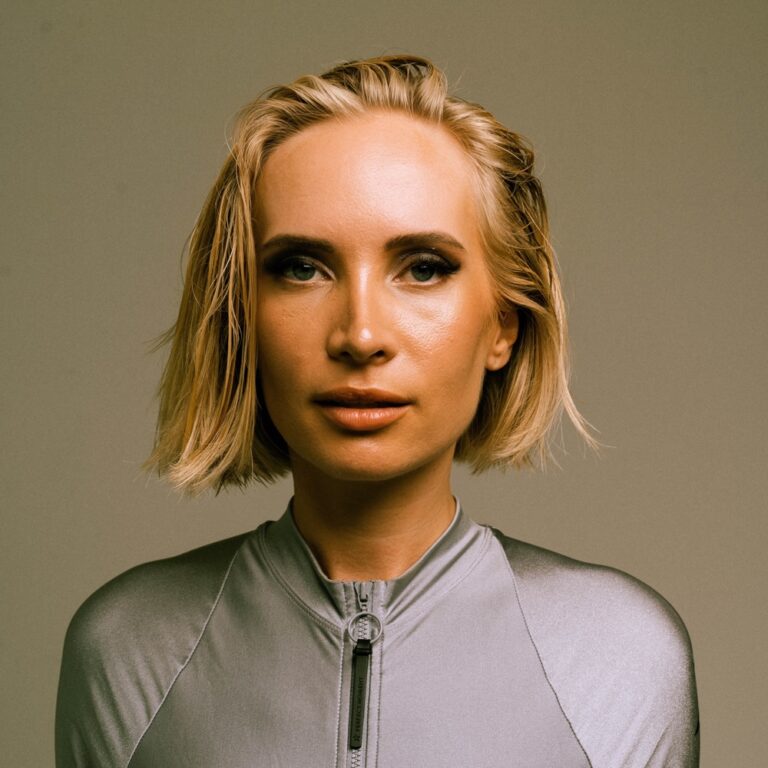 Lire la suite à propos de l’article Yulia Niko sort « Just Just » avec Rework, avant la sortie de la compilation <em>Body Language Vol. 26</em>, via Get Physical.