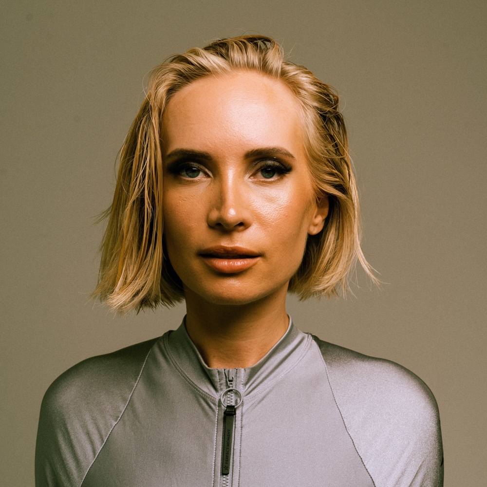 You are currently viewing Yulia Niko sort « Just Just » avec Rework, avant la sortie de la compilation <em>Body Language Vol. 26</em>, via Get Physical.
